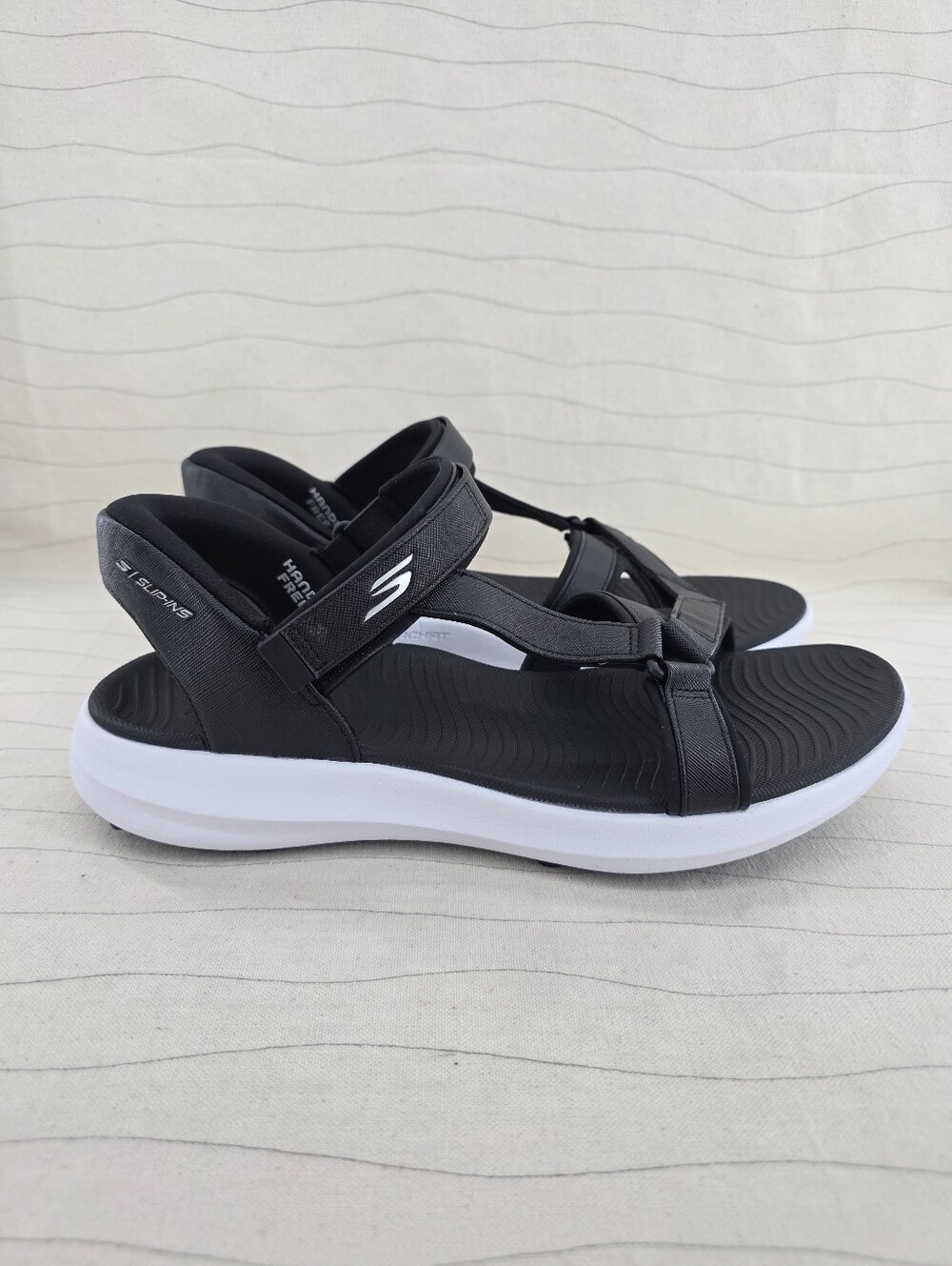 Skechers Womens Slip-Ins Hands Free Black White Slingback Sandals 123160 Size 11
